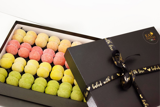 Box of 32 — La Collezione Di Firme - The Signature Collection